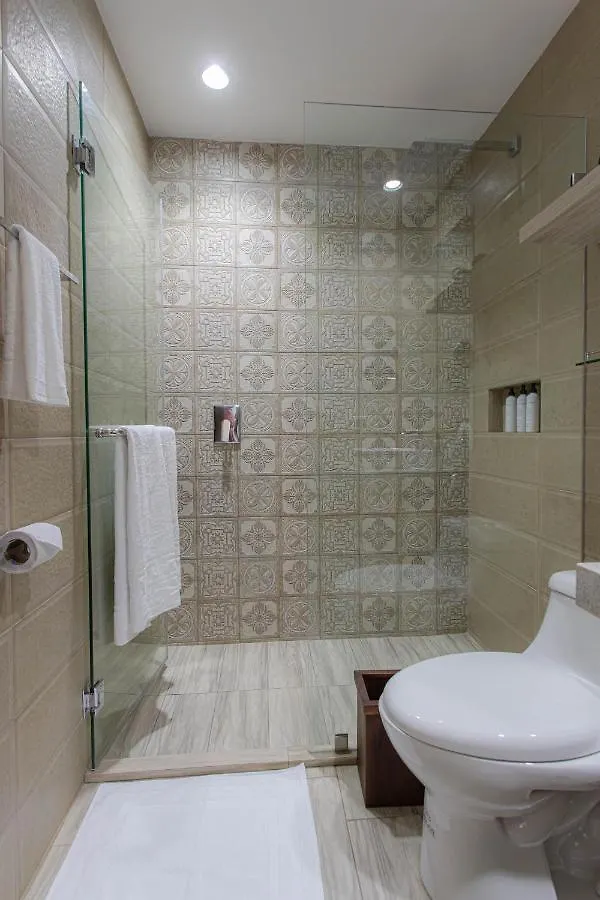 Hotel Puerto Pacifico Guayaquil Airport